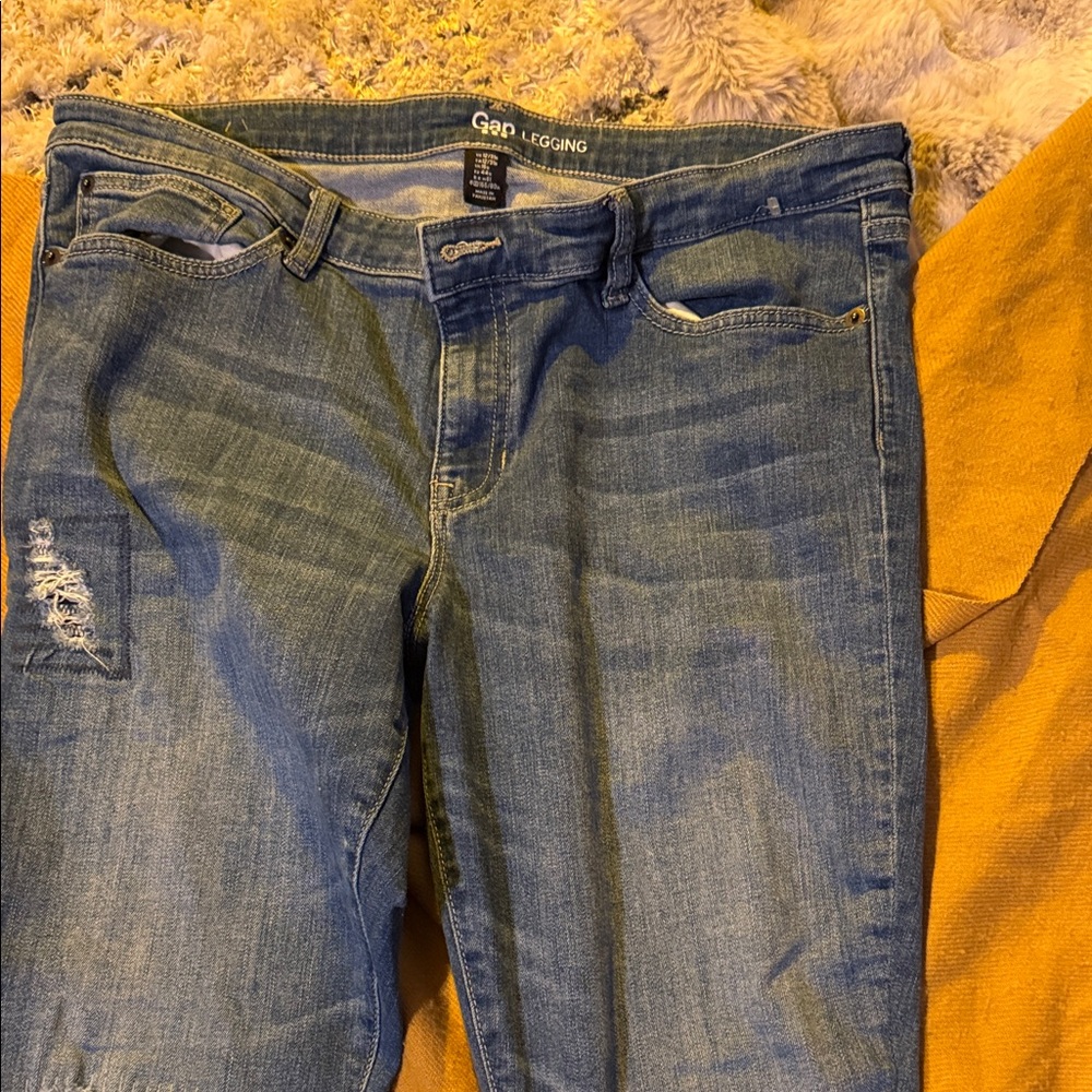 GAP Women's Distressed Blue Jeggings